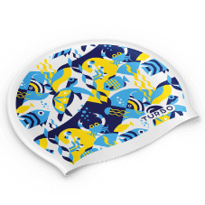 El gorro de natación de silicona marca Turbo es resistente, duradero y tiene un diseño aerodinámico que mejora la velocidad y la eficiencia del nadador. Su ajuste perfecto protege el cabello del cloro y el agua. Disponible en varios colores y estilos, es una excelente elección para nadadores profesionales y aficionados que buscan mejorar su experiencia de natación.