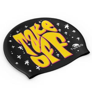 El gorro de natación de silicona marca Turbo es resistente, duradero y tiene un diseño aerodinámico que mejora la velocidad y la eficiencia del nadador. Su ajuste perfecto protege el cabello del cloro y el agua. Disponible en varios colores y estilos, es una excelente elección para nadadores profesionales y aficionados que buscan mejorar su experiencia de natación.